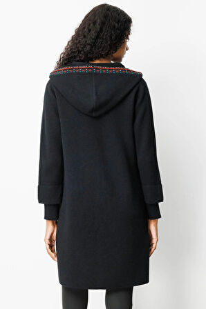 Desen Triko Kadın Kapüşonlu Önü Keçe Yün Kaban 25019 Siyah