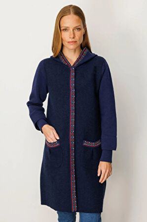 Desen Triko Kadın Kapüşonlu Önü Keçe Yün Kaban 25019 Y.A. Lacivert