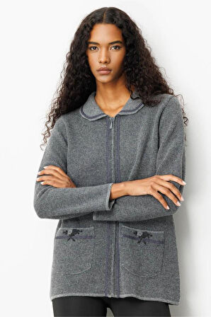 25032 DESEN TRİKO POLO YAKASI CEBİ KORDENE NAKIŞ İŞLEMELİ FERMUARLI KISA CEKET