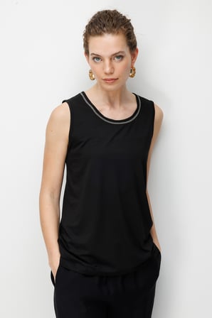 Desen Triko Kadın Sıfır Yaka Yaka Kenarı Zincirli Askılı Penye T-Shirt 26708 Siyah