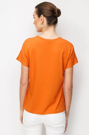 Desen Triko Sıfır Yaka Nakış İşlemeli Düşük Kollu Kadın Penye T-shirt 26702