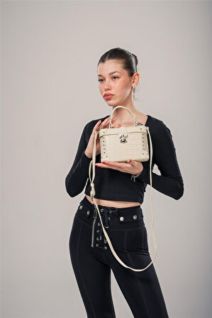 ÇÇS KADIN OMUZ ÇANTASI CCS17839