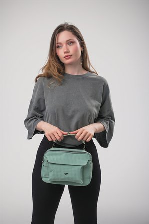 ÇÇS 18112 Kadın Omuz Ve El Çantası