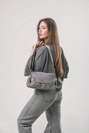 ÇÇS 18114 Kadın Çapraz Askılı Çanta