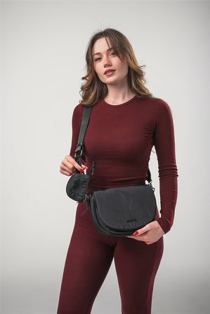 ÇÇS 18130 Kadın Çapraz Askılı Çanta
