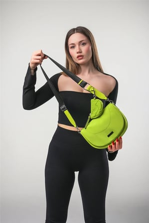 ÇÇS 18130 Kadın Çapraz Askılı Çanta