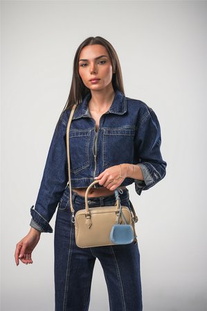 ÇÇS 18190 Kadın Çapraz Askılı El Çantası