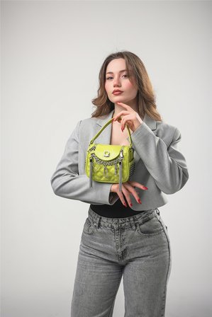 ÇÇS 18242 Kadın Çapraz Askılı Çanta