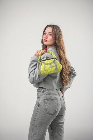 ÇÇS 18243 Kadın Omuz Askılı Çapraz Çanta