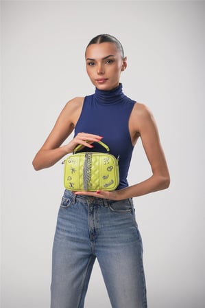ÇÇS 18244 Kadın Çapraz Askılı Çanta
