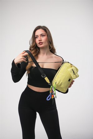 ÇÇS 18291 Kadın Çapraz Askılı Çanta