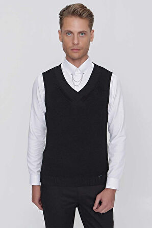 SÜVETER 01 Slim Fit Siyah Süveter Triko