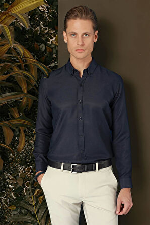 GK 686 Slim Fit Koyu Lacivert Klasik Gömlek