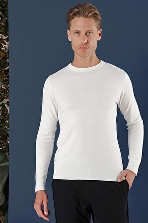 TR 858 Slim Fit Ekru Klasik Triko