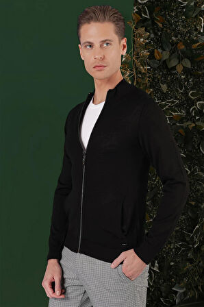 TR 860 Slim Fit Siyah Klasik Triko