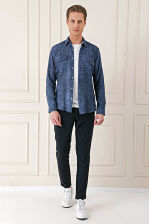 G 1569 Kapaklı Cep Batik Desenli %100 Pamuk Çıtçıtlı Lacivert Gömlek