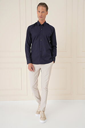 Gk 726 Slim Fit Düğmeli Yaka Dokulu %100 Pamuk Klasik Lacivert Gömlek