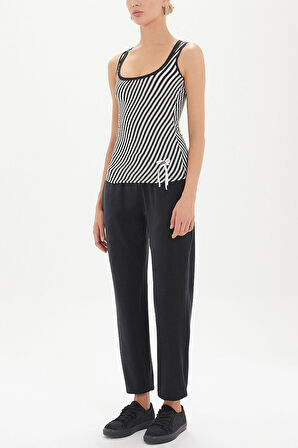 Siyah Beyaz Kolsuz örme bluz 18572 | 38