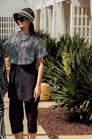 Önü Kapaklı Paraşüt Kısa Kollu Yarı Kapalı Mayo Nurel R2604 | XXL