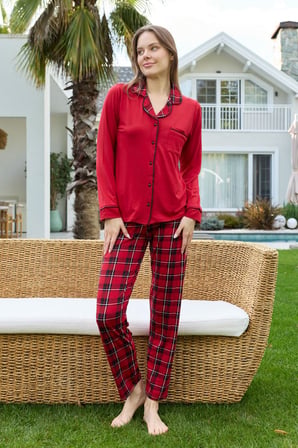 Kadın Ekose Desenli Önü Düğmeli Yumuşak Milan Kumaş Pijama Takımı 250352 Kırmızı | XXL
