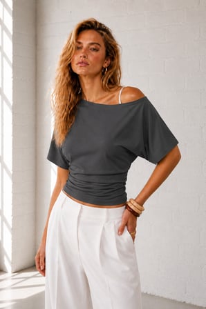 Ghassy Co. Kadın Düşük Omuz Pamuklu Likralı Yarasa Kol Bluz Günlük Modern Tasarım Spor T-Shirt 