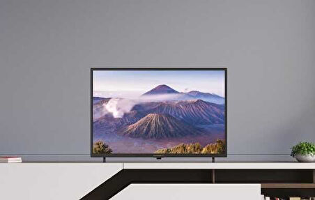 Botech 32BSE5502 32" 81 Ekran HD Uydulu Led Tv