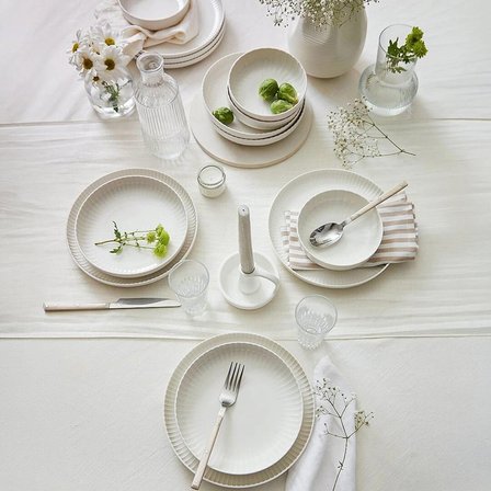 Kütahya Porselen Bone Crest 24 Parça 6 Kişilik Yemek Takımı Sade
