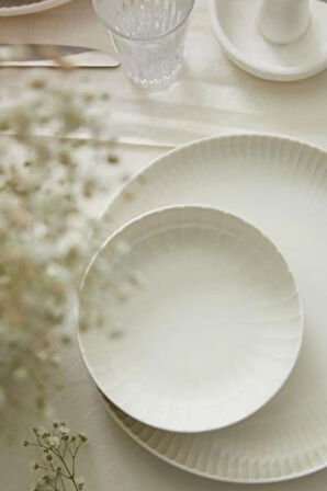 Kütahya Porselen Crest Sade Dekorsuz 24 Parça 6 Kişilik Bone Yemek Takımı