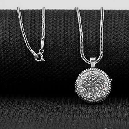 Çift Taraflı Açılabilir Cevşen  925 Ayar Gümüş Erkek Kolye