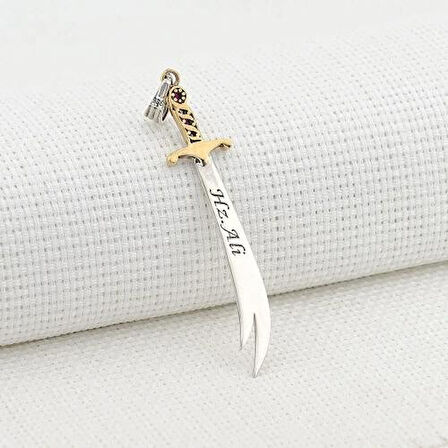 Türkçe Ve Arapça Hz Ali Yazılı Zulfikar 925 Ayar Gümüş Erkek Kolye Ucu