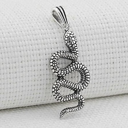 Yılan Figürlü  925 Ayar Gümüş Erkek Kolye Ucu