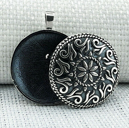 Yuvarlak Cevşen Muska Kabi 925 Ayar Gümüş Erkek Kolye