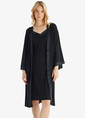 Blackspade Düz Siyah Kadın Sabahlık 51800
