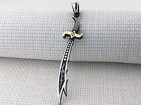 Kalp Atışlı Zulfikar Yazılı Tasarım 925 Ayar GümüşErkek Kolyesi Ucu