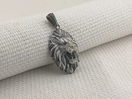 Kükreyen Aslan Üç Boyutlu 925 Ayar Gümüş Erkek Kolye Ucu