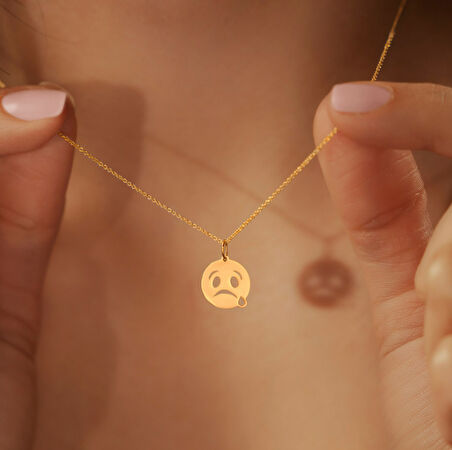 Ağlayan Surat Emojisi 14 Ayar Altın Kolye