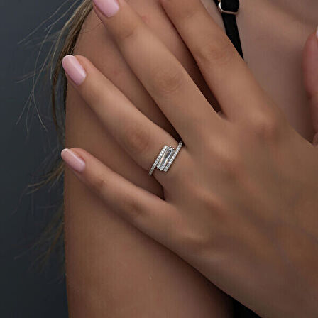 Baget 925 Ayar Gümüş Kadın Yüzük