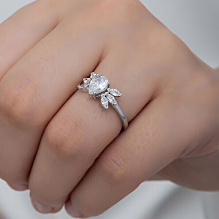 Damla  925 Ayar Gümüş  Kadın Yüzük