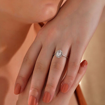 Oval Zirkon Taşlı 925 Ayar Gümüş Kadın Yüzük