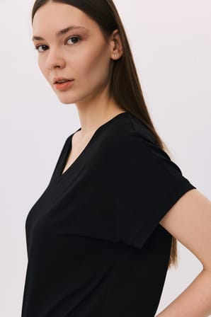 Daido Kadın V Yaka Kısa Kollu Penye T-Shirt 6201 Siyah