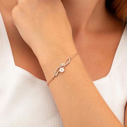 Gümüş Pazarım Manolya Çiçeği Kadın Rosegold Gümüş Bileklik