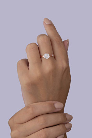 Gümüş Pazarım Manolya Çiçeği Kadın 925 Ayar Gümüş Yüzük 