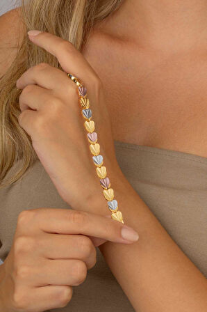 Gümüş Pazarım Kalp Motifli Altın Kaplama Çelik Kadın Bileklik