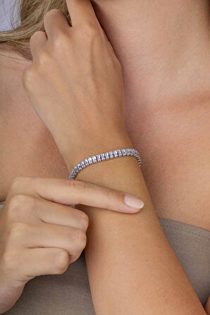 Gümüş Pazarım Dikdörtgen Kesim Baget Taşlı Beyaz Altın Kaplama Çelik Kadın Su Yolu Bileklik