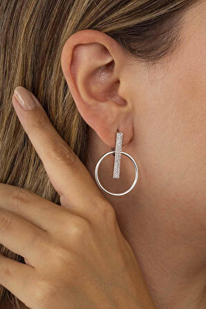 Gümüş Pazarım Yuvarlak Kesim Beyaz Taşlı Yuvarlak Kesim Kadın Gümüş Küpe