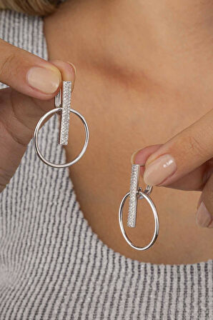 Gümüş Pazarım Yuvarlak Kesim Beyaz Taşlı Yuvarlak Kesim Kadın Gümüş Küpe