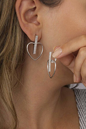 Gümüş Pazarım  Kalp Motifli Beyaz Taşlı Gümüş Kadın J Küpe