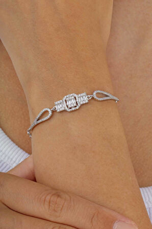 Gümüş Pazarım Baget Taşlı Pırlanta Montür Kadın  Gümüş Bileklik