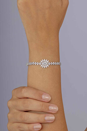 Gümüş Pazarım Pırlanta Montür Göz Model Gümüş Bileklik