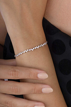 Gümüş Pazarım Pırlanta Montür Rodyum Kaplama 4 Tırnaklı Su Yolu Gümüş Bileklik